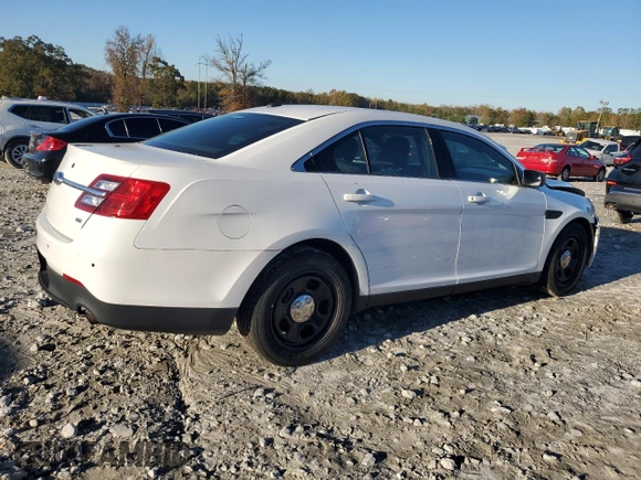 2019 Ford Police Interceptor z VIN 1FAHP2MK9KG113435, wystawiony jako Copart lot #81052754 z przebiegiem 55 537 mil mil oraz Czysty tytuł • Clean title. Historia ofert i sprzedaży dostępna na DreamBid. Obrazek 3.