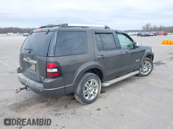 2006 Ford Explorer Limited with VIN 1FMEU75826ZA14239, listed as a IAAI auction lot 41705233 with 290,627 mi miles and . Bid and sale history available at DreamBid. Image 4.