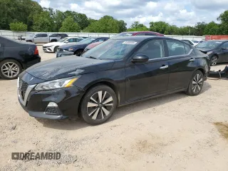 2022 Nissan Altima SV z VIN 1N4BL4DV2NN384361, wystawiony jako Copart lot #54900285 z przebiegiem 59 570 mil mil oraz Szkoda całkowita • Salvage title. Historia ofert i sprzedaży dostępna na DreamBid. Obrazek 1.