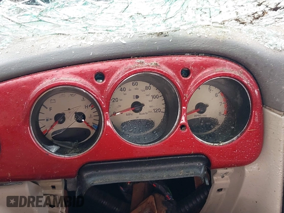 2001 Chrysler PT Cruiser z VIN 3C4FY4BB31T623108, wystawiony jako IAAI lot #39818981 z przebiegiem Nie podano mil oraz . Historia ofert i sprzedaży dostępna na DreamBid. Obrazek 7.