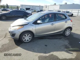 2011 Mazda 2 Sport z VIN JM1DE1HZ0B0109881, wystawiony jako Copart lot #52982785 z przebiegiem 104 324 mil mil oraz Szkoda całkowita • Salvage title. Historia ofert i sprzedaży dostępna na DreamBid. Obrazek 1.