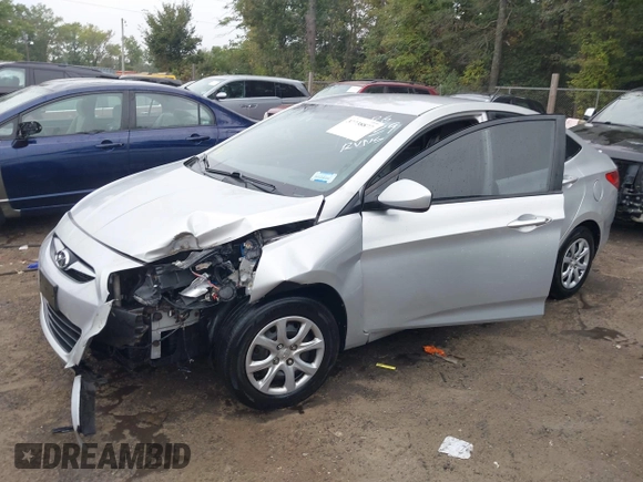 2012 Hyundai Accent GLS z VIN KMHCT4AE8CU197739, wystawiony jako IAAI lot #37738877 z przebiegiem 158 688 mil mil oraz . Historia ofert i sprzedaży dostępna na DreamBid. Obrazek 17.