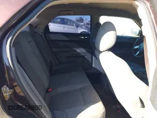 2005 Chrysler 300 with VIN 2C3JA43R05H539602, listed as a IAAI auction lot 41335192 with 1 mi miles. Bid and sale history available at carsss.com. Image 8.