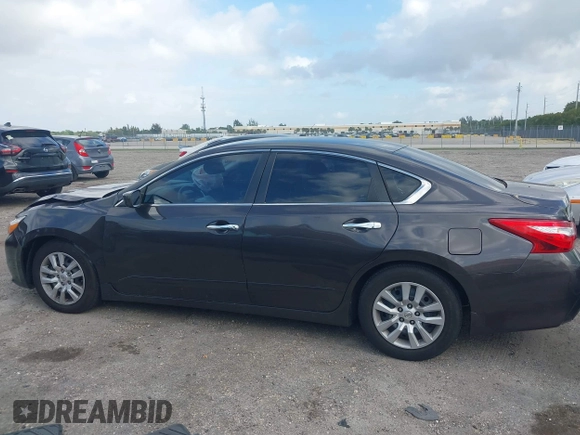 2017 Nissan Altima SV with VIN 1N4AL3AP3HC145039, listed as a IAAI auction lot 41963046 with 83,132 mi miles and . Bid and sale history available at DreamBid. Image 14.