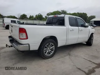 2019 Ram 1500 Big Horn z VIN 1C6RREBT1KN666072, wystawiony jako Copart lot #55610935 z przebiegiem 146 360 mil mil oraz Czysty tytuł • Clean title. Historia ofert i sprzedaży dostępna na DreamBid. Obrazek 3.