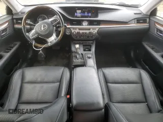 2018 Lexus ES 350 z VIN JTHBK1GG9J2262194, wystawiony jako Copart lot #50863615 z przebiegiem 71 909 mil mil oraz Czysty tytuł • Clean title. Historia ofert i sprzedaży dostępna na DreamBid. Obrazek 8.