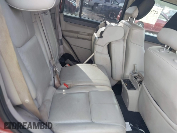 2007 Jeep Commander Limited with VIN 1J8HG58217C585075, listed as a IAAI auction lot 42710826 with 129,728 mi miles and . Bid and sale history available at DreamBid. Image 8.