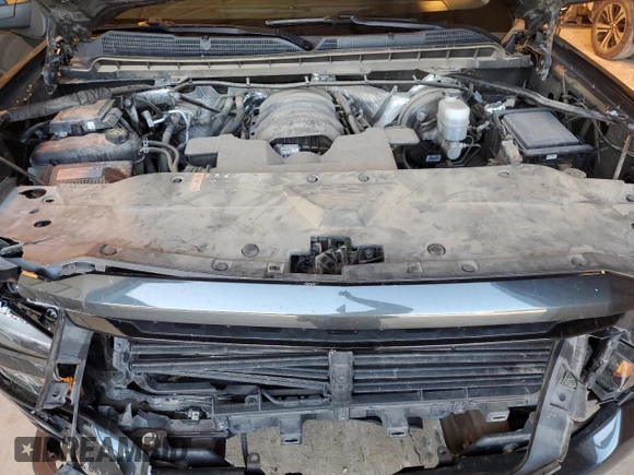 2018 Chevrolet Silverado 1500 LT with VIN 3GCUKRECXJG283331, listed as a Copart auction lot 52102345 with 69,603 mi miles and Salvage Title. Bid and sale history available at DreamBid. Image 13.