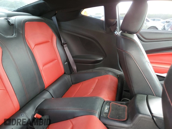 2017 Chevrolet Camaro 2LT z VIN 1G1FD1RS1H0106549, wystawiony jako Copart lot #54366995 z przebiegiem 99 701 mil mil oraz Szkoda całkowita • Salvage title. Historia ofert i sprzedaży dostępna na DreamBid. Obrazek 10.