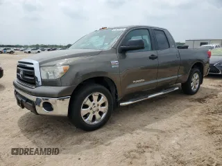 2010 Toyota Tundra с VIN 5TFRY5F12AX089155, выставлен на аукционе Copart как лот 51679115 с пробегом 113 237 миль миль и Чистый • Clean title. История ставок и продаж доступна на DreamBid. Изображение 1.