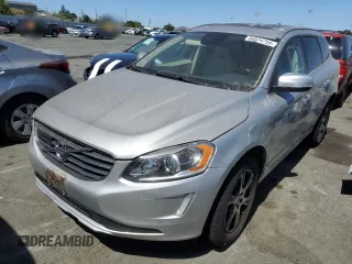 2015 Volvo XC60 T6 Platinum with VIN YV4902RM0F2644634, listed as a Copart auction lot 66824754 with 0 mi miles and Clean Title. Bid and sale history available at carsss.com. Image 1.