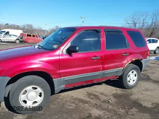 2004 Ford Escape XLS with VIN 1FMCU92184KB88252, listed as a IAAI auction lot 41627404 with 193,690 mi miles and . Bid and sale history available at DreamBid. Image 14.