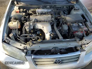 2001 Toyota Camry CE with VIN 4T1BG22K01U059585, listed as a Copart auction lot 89218725 with 253,747 mi miles and Clean Title. Bid and sale history available at carsss.com. Image 11.