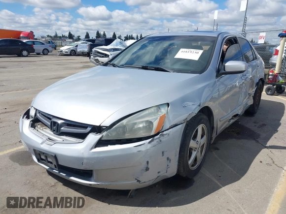 2005 Honda Accord EX z VIN 1HGCM56775A166411, wystawiony jako IAAI lot #41819230 z przebiegiem 136 431 mil mil oraz . Historia ofert i sprzedaży dostępna na DreamBid. Obrazek 21.