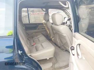 2002 Toyota Land Cruiser with VIN JTEHT05J122018974, listed as a IAAI auction lot 41543290 with 266,926 mi miles. Bid and sale history available at carsss.com. Image 8.