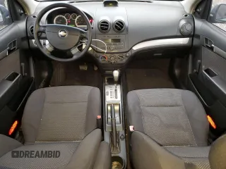 2007 Chevrolet Aveo LS z VIN KL1TD56607B126715, wystawiony jako Copart lot #85206134 z przebiegiem 85 420 mil mil oraz Szkody całkowita. Historia ofert i sprzedaży dostępna na DreamBid. Obrazek 8.