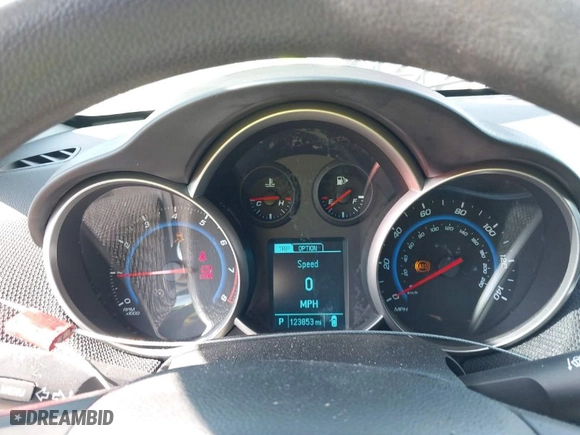 2015 Chevrolet Cruze LT with VIN 1G1PC5SB4F7197667, listed as a IAAI auction lot 42022815 with 123,853 mi miles. Bid and sale history available at carsss.com. Image 7.