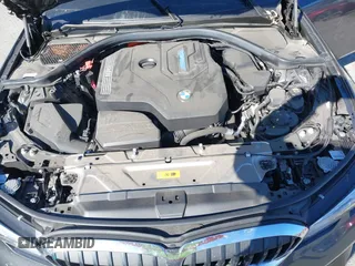 2022 BMW 3 Series 330e with VIN 3MW5P7J05N8C77293, listed as a IAAI auction lot 41322532 with 1 mi miles. Bid and sale history available at carsss.com. Image 10.