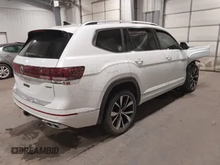 2024 Volkswagen Atlas SEL Premium R-Line z VIN 1V2FR2CA0RC507586, wystawiony jako IAAI lot #40921678 z przebiegiem 26 996 mil mil oraz . Historia ofert i sprzedaży dostępna na DreamBid. Obrazek 4.
