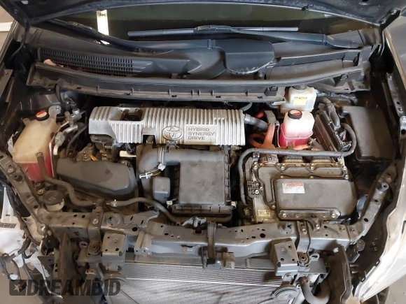 2014 Toyota Prius Two with VIN JTDZN3EU9EJ003633, listed as a IAAI auction lot 41969899 with 138,235 mi miles and . Bid and sale history available at DreamBid. Image 10.