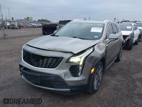 2022 Cadillac XT4 FWD Premium Luxury with VIN 1GYFZCR45NF164754, listed as a IAAI auction lot 41278705 with 65,698 mi miles. Bid and sale history available at carsss.com. Image 17.