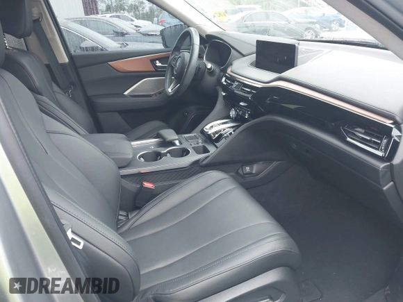 2022 Acura MDX z VIN 5J8YD9H36NL006581, wystawiony jako IAAI lot #41399264 z przebiegiem 41 090 mil mil oraz . Historia ofert i sprzedaży dostępna na DreamBid. Obrazek 5.