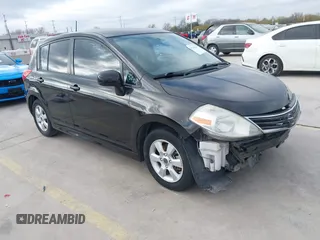2011 Nissan Versa 1.8 S with VIN 3N1BC1CPXBL373263, listed as a IAAI auction lot 41765476 with 187,281 mi miles. Bid and sale history available at carsss.com. Image 1.