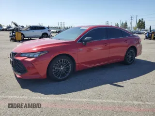 2021 Toyota Avalon Hybrid XSE z VIN 4T1EA1AB6MU006954, wystawiony jako Copart lot #51970855 z przebiegiem 61 806 mil mil oraz Szkoda całkowita • Salvage title. Historia ofert i sprzedaży dostępna na DreamBid. Obrazek 1.