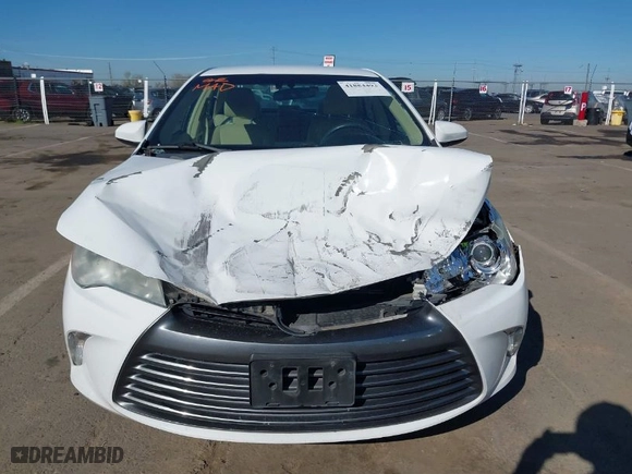 2015 Toyota Camry Hybrid LE with VIN 4T1BD1FK2FU165072, listed as a IAAI auction lot 41884493 with 176,595 mi miles. Bid and sale history available at carsss.com. Image 12.
