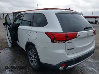 2016 Mitsubishi Outlander ES with VIN JA4AD2A34GZ043074, listed as a IAAI auction lot 41699935 with Not provided miles and . Bid and sale history available at DreamBid. Image 3.
