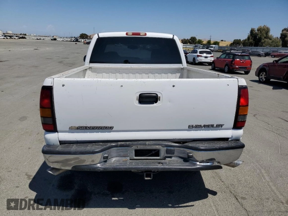 2005 Chevrolet Silverado 1500 Work Truck with VIN 1GCEC19X25Z301634, listed as a Copart auction lot 57970605 with 173,372 mi miles and Salvage title. Bid and sale history available at DreamBid. Image 6.