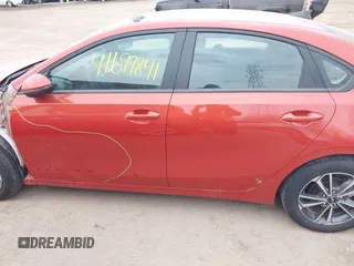 2024 Kia Forte LX with VIN 3KPF24AD9RE730734, listed as a IAAI auction lot 41699841 with 17,600 mi miles. Bid and sale history available at carsss.com. Image 14.