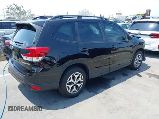 2023 Subaru Forester Premium with VIN JF2SKADC7PH438380, listed as a IAAI auction lot 42736499 with 23,989 mi miles and . Bid and sale history available at DreamBid. Image 4.