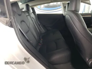 2022 Tesla Model 3 Long Range with VIN 5YJ3E1EB2NF267485, listed as a Copart auction lot 54952505 with 30,569 mi miles and Clean Title. Bid and sale history available at DreamBid. Image 10.