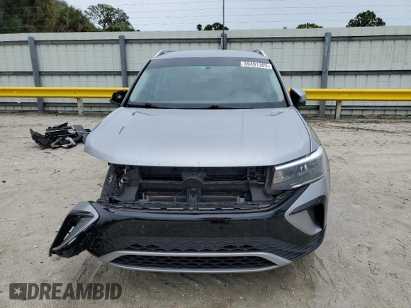 2022 Volkswagen Taos SE с VIN 3VVRX7B24NM046236, выставлен на аукционе Copart как лот 59491305 с пробегом 42 949 миль миль и Списание • Salvage title. История ставок и продаж доступна на DreamBid. Изображение 5.