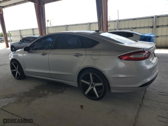 2013 Ford Fusion SE with VIN 3FA6P0H74DR245094, listed as a Copart auction lot 51752985 with 206,393 mi miles and Clean Title. Bid and sale history available at carsss.com. Image 2.
