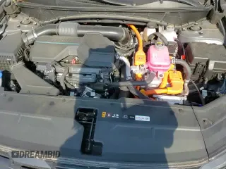 2025 Hyundai Tucson SEL Convenience with VIN KM8JCDD12SU305786, listed as a Copart auction lot 70176285 with 6,618 mi miles and Salvage title. Bid and sale history available at DreamBid. Image 14.