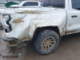2023 Chevrolet Colorado 4WD Work Truck with VIN 1GCGTBEC7P1268939, listed as a IAAI auction lot 41466813 with 31,329 mi miles. Bid and sale history available at carsss.com. Image 6.