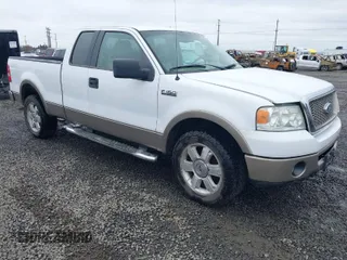 2006 Ford F-150 XLT with VIN 1FTPX14596NA27117, listed as a IAAI auction lot 41589818 with 166,727 mi miles. Bid and sale history available at carsss.com. Image 1.