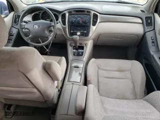 2003 Toyota Highlander with VIN JTEHF21A730150384, listed as a Copart auction lot 48687815 with 205,399 mi miles and Clean Title. Bid and sale history available at carsss.com. Image 8.