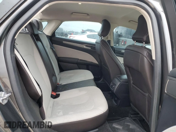 2019 Ford Fusion SE with VIN 3FA6P0HD5KR280598, listed as a Copart auction lot 50935305 with 46,942 mi miles and Clean Title. Bid and sale history available at DreamBid. Image 10.