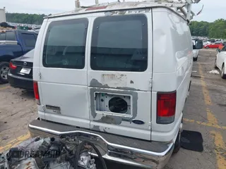 2011 Ford Econoline Cargo Commercial с VIN 1FTNE2ELXBDB13360, выставлен на аукционе IAAI как лот 42162917 с пробегом 283 697 миль миль и . История ставок и продаж доступна на DreamBid. Изображение 16.