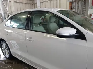 2011 Volkswagen Jetta Sedan SE with VIN 3VWDX7AJ8BM330849, listed as a IAAI auction lot 41972807 with 134,655 mi miles. Bid and sale history available at carsss.com. Image 13.