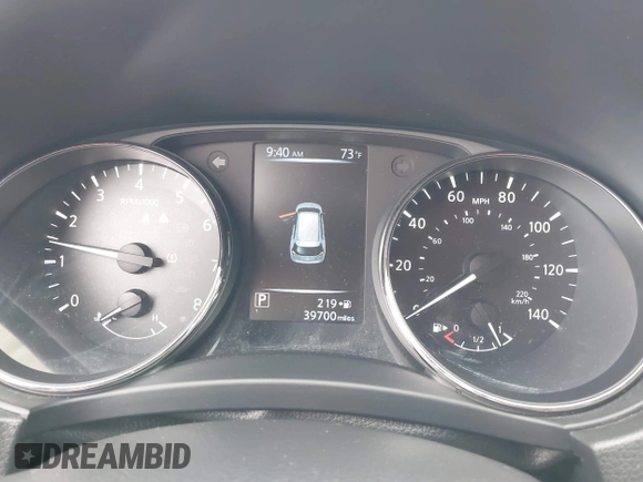2017 Nissan Rogue SV with VIN JN8AT2MT2HW380211, listed as a IAAI auction lot 41672425 with 39,700 mi miles and . Bid and sale history available at DreamBid. Image 7.