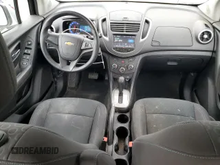 2016 Chevrolet Trax LS with VIN KL7CJKSB3GB754607, listed as a Copart auction lot 50418065 with 104,492 mi miles and Salvage Title. Bid and sale history available at carsss.com. Image 8.