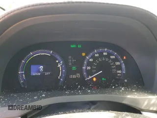 2010 Lexus HS with VIN JTHBB1BA5A2031439, listed as a Copart auction lot 76061964 with 133,643 mi miles and Salvage Title. Bid and sale history available at carsss.com. Image 9.