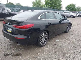 2021 BMW 2 Series 228i xDrive z VIN WBA73AK08M7H41082, wystawiony jako IAAI lot #42203395 z przebiegiem 45 240 mil mil oraz . Historia ofert i sprzedaży dostępna na DreamBid. Obrazek 4.
