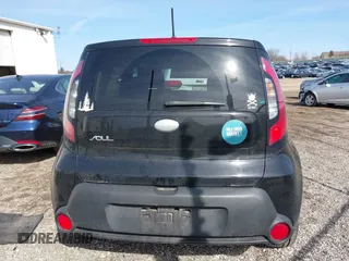 2014 Kia Soul with VIN KNDJN2A2XE7037945, listed as a IAAI auction lot 41777905 with 104,005 mi miles. Bid and sale history available at carsss.com. Image 16.