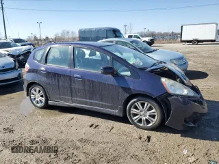 2009 Honda Fit Sport with VIN JHMGE884X9S075004, listed as a Copart auction lot 46498525 with 195,474 mi miles and Salvage Title. Bid and sale history available at carsss.com. Image 4.