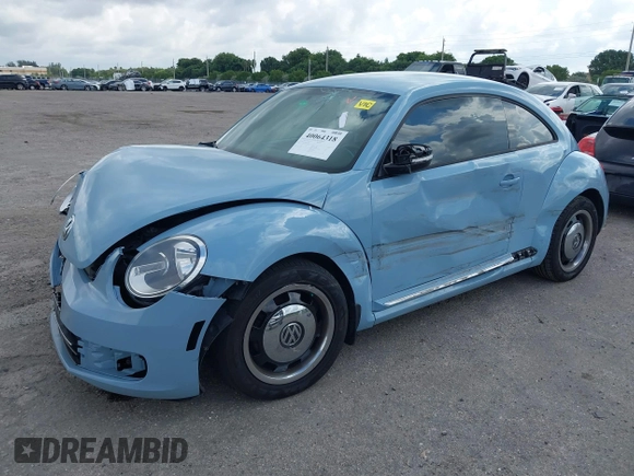 2013 Volkswagen Beetle 2.5L с VIN 3VWJX7AT8DM631449, выставлен на аукционе IAAI как лот 40064318 с пробегом 178 311 миль миль и . История ставок и продаж доступна на DreamBid. Изображение 17.
